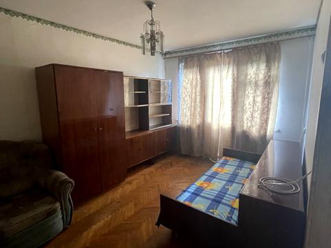 квартира за адресою Миколи Василенка вул., 8