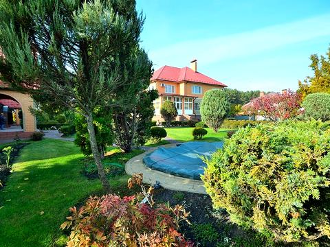 будинок за адресою Дачна