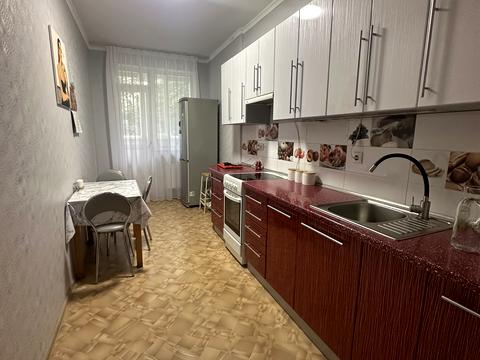 квартира за адресою Наталії Ужвій вул., 12