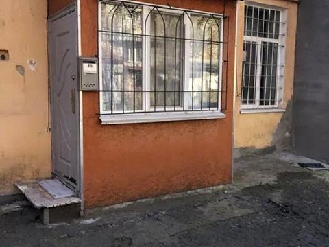 квартира за адресою Семінарська вул., 18/20