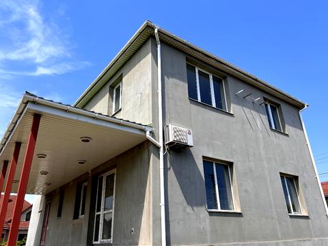 дом по адресу Грушевского ул., 3