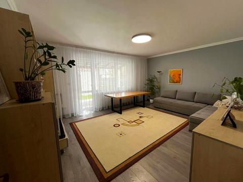 будинок за адресою с. Сторожниця, Колоскова, 1