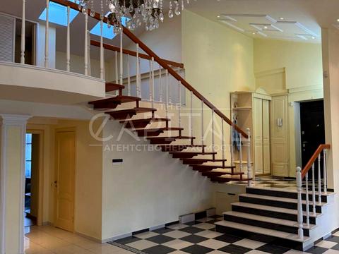 квартира за адресою Панаса Мирного вул., 8