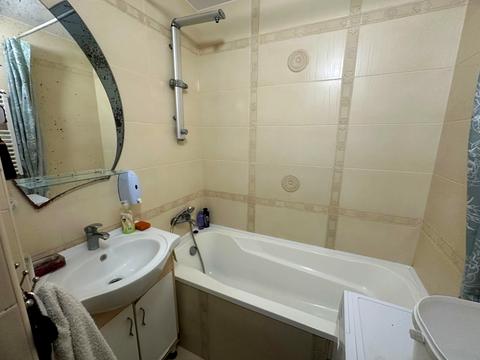 квартира за адресою Академіка Корольова вул., 9