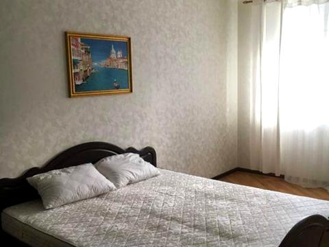 квартира по адресу Александра Мишуги ул., 2