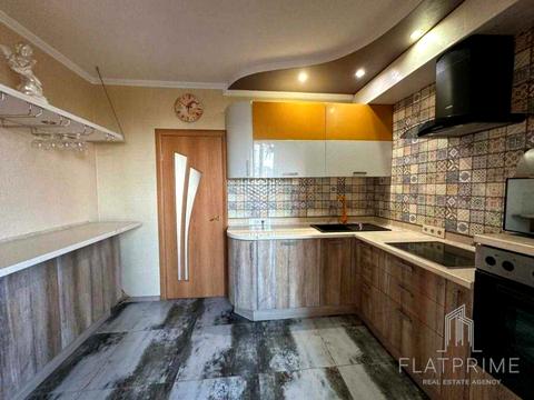 квартира за адресою Срібнокільська вул., 8