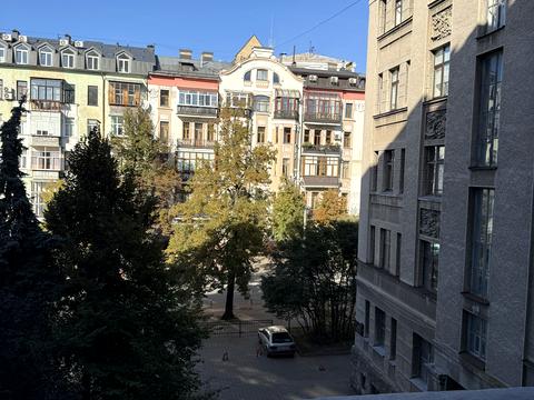 квартира по адресу Институтская ул., 16