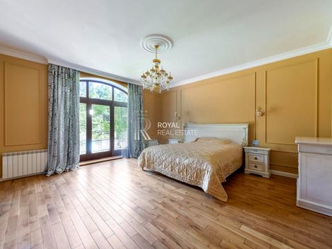 будинок за адресою Заповідна