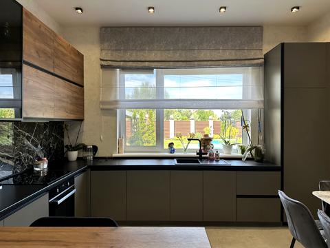 будинок за адресою Абрикосова вул.