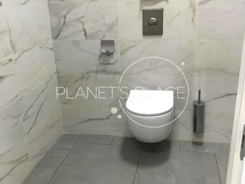 комерційна за адресою Жилянська вул., 118