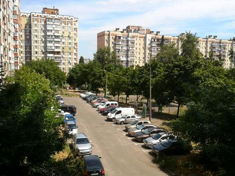 квартира за адресою Червоної Калини просп. (Володимира Маяковського), 52