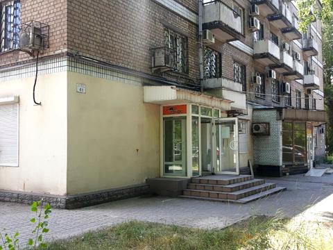 комерційна за адресою Незалежної України вул. (40 років Радянської України), 41