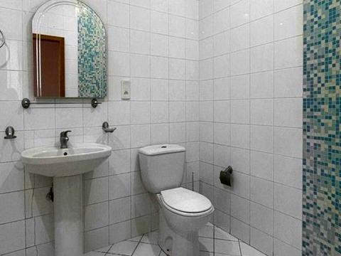 комерційна за адресою Святослава Хороброго вул. (Чкалова), 22к