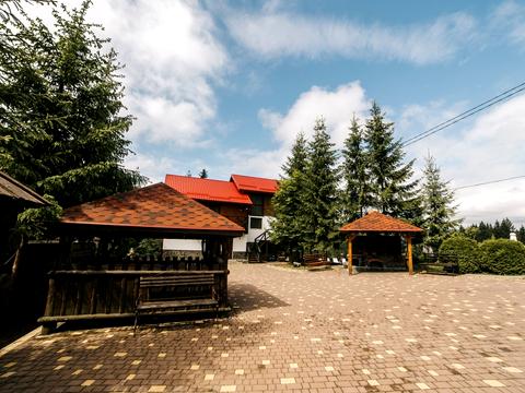 коммерческая по адресу с. Яблоница, Степана Бандери, 30