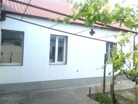 будинок за адресою Юрка Тютюнника