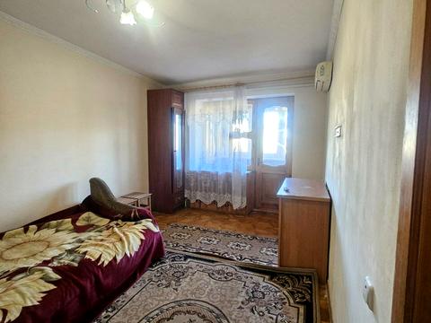 квартира за адресою Одеса, Героїв Крут вул. (Валентини Терешкової), 2