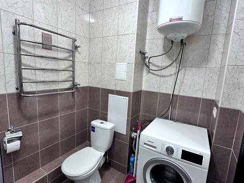 квартира за адресою Регенераторна вул., 4