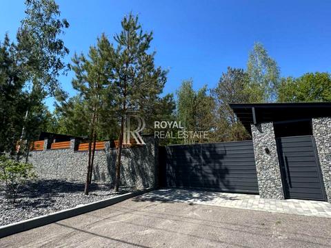 будинок за адресою Підлісна вул.