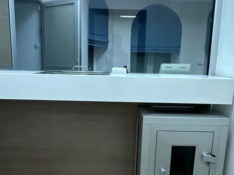коммерческая по адресу Михаила Грушевского ул., 34/1