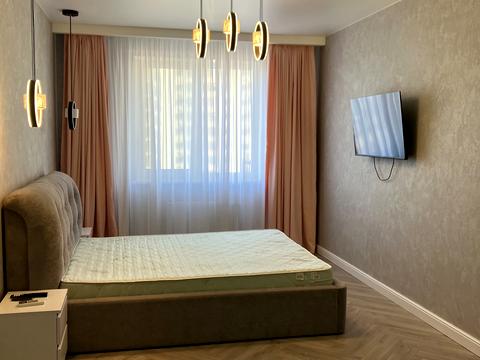 квартира за адресою Академіка Сахарова вул., 36