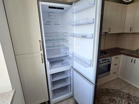 квартира за адресою Володимира Стельмаха вул. (Курчатова), 62