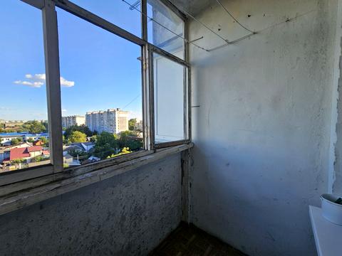 квартира за адресою Домбровського вул., 86