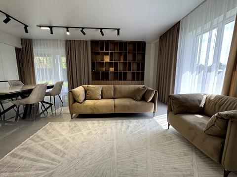 будинок за адресою Левка Симиренка вул.