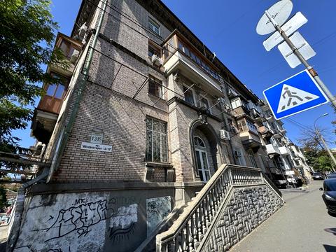 квартира по адресу Обсерваторная ул., 13/15