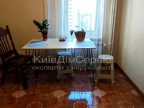 квартира за адресою Оноре де Бальзака вул., 4-А