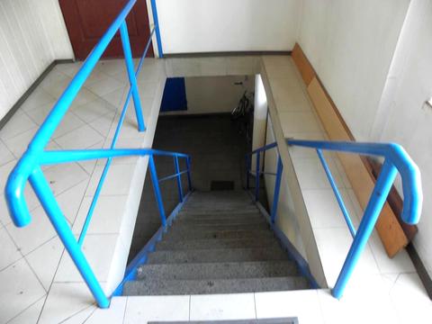 комерційна за адресою Автомобільна вул., 8А
