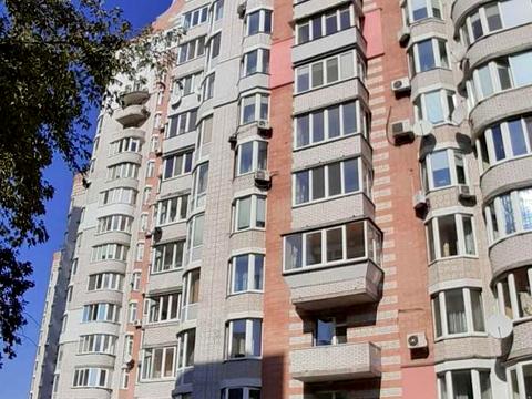 комерційна за адресою Степана Руданського вул., 4-6