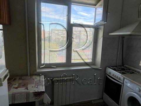 квартира за адресою Богатирська вул., 18