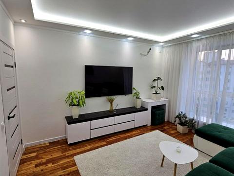 квартира за адресою Василя Стуса вул., 30в