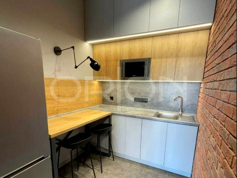 комерційна за адресою Жилянська вул., 68