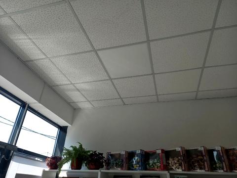 комерційна за адресою Донецьке шосе, 23