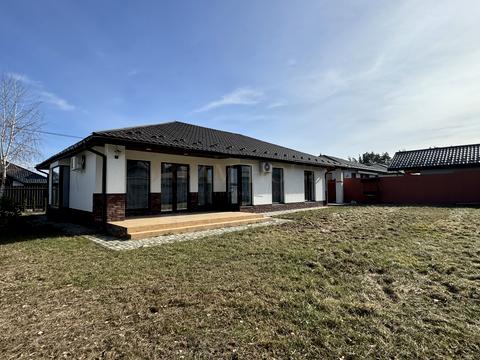 будинок за адресою Пилипа Орлика, 5