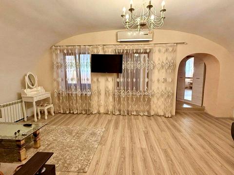 квартира за адресою Грецька вул., 42
