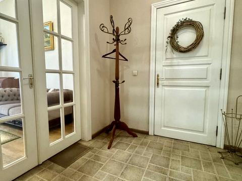 квартира за адресою Богдана Хмельницького вул., 84