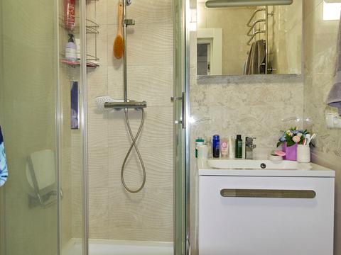 квартира по адресу Героев Полка "Азов ул. (Малиновского маршала), 25