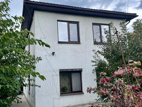 будинок за адресою с. Олександрівка, Марка Аврелія