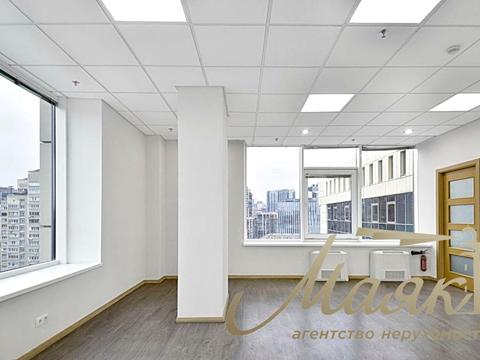 комерційна за адресою Антоновича вул. (Горького), 172