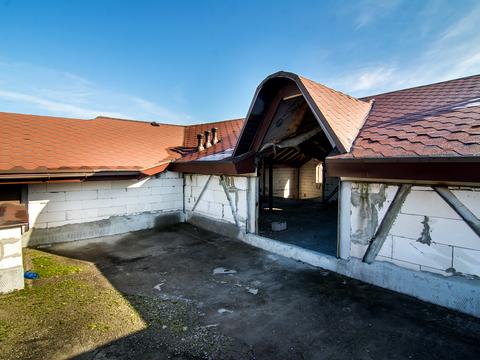 комерційна за адресою Каштановий провулок, 3