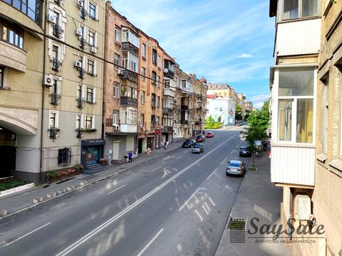 квартира за адресою Бульварно-Кудрявська вул. (Воровського), 43-А