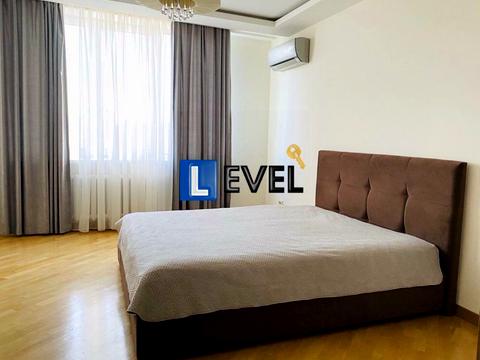 квартира за адресою Олени Пчілки вул., 2