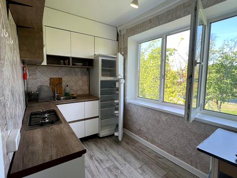 квартира за адресою Космічна вул., 5