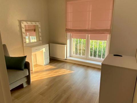 будинок за адресою Грушевського вул.