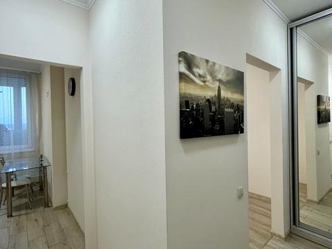 квартира по адресу Сивашская ул., 12/2