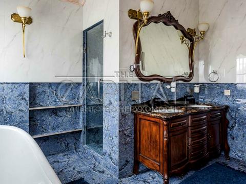 будинок за адресою світанкова, 10