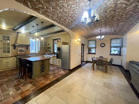 будинок за адресою Мрії вул. (Академіка Туполєва), 19