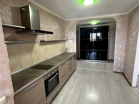 квартира за адресою Тополева вул., 4/8